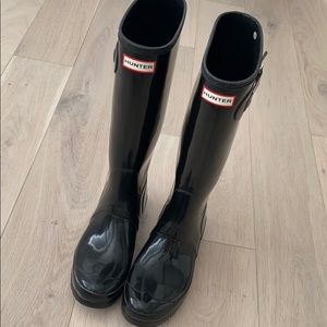 Black Tall Hunter Rain Boots sz 9 with liners